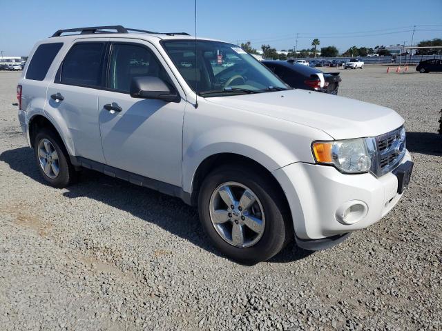 Vin: 1fmcu9dg5cka07429, lot: 56586115, ford escape xlt 20124