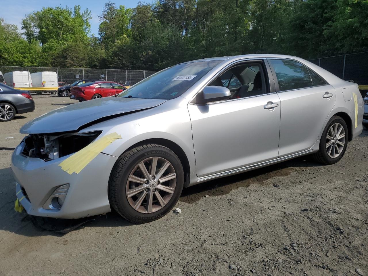 TOYOTA CAMRY BASE