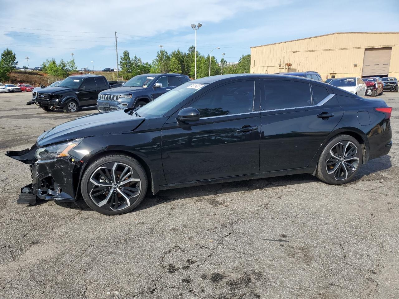 NISSAN ALTIMA SR