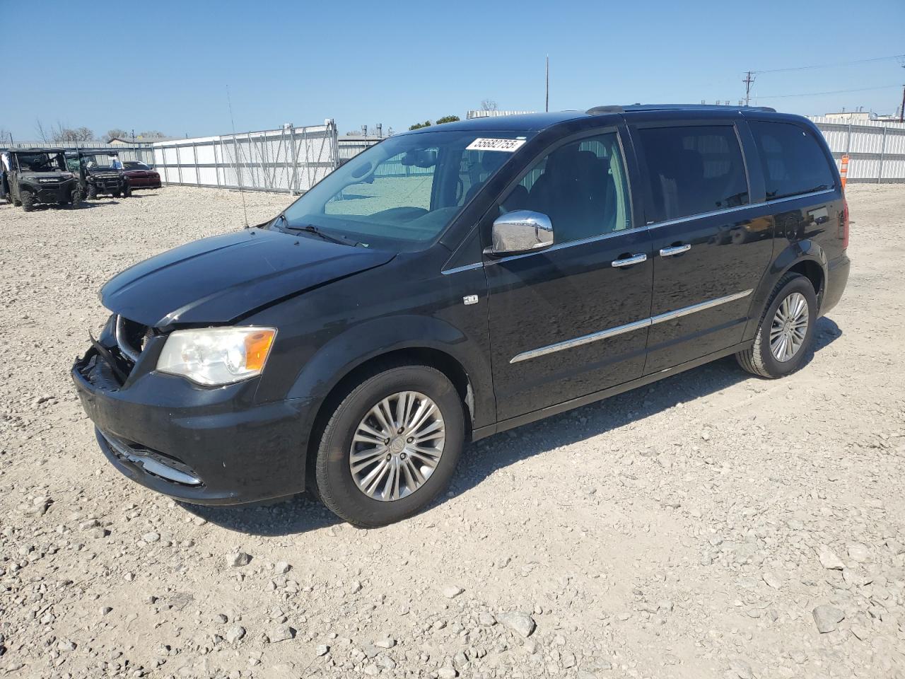 CHRYSLER TOWN & COUNTRY TOURING L