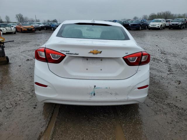 2018 CHEVROLET CRUZE LT - 1G1BE5SM3J7112882