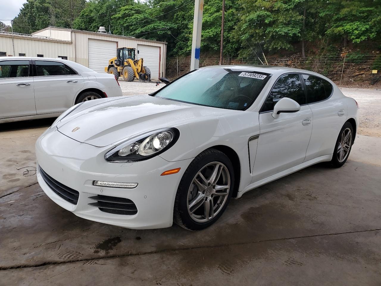 PORSCHE PANAMERA 2