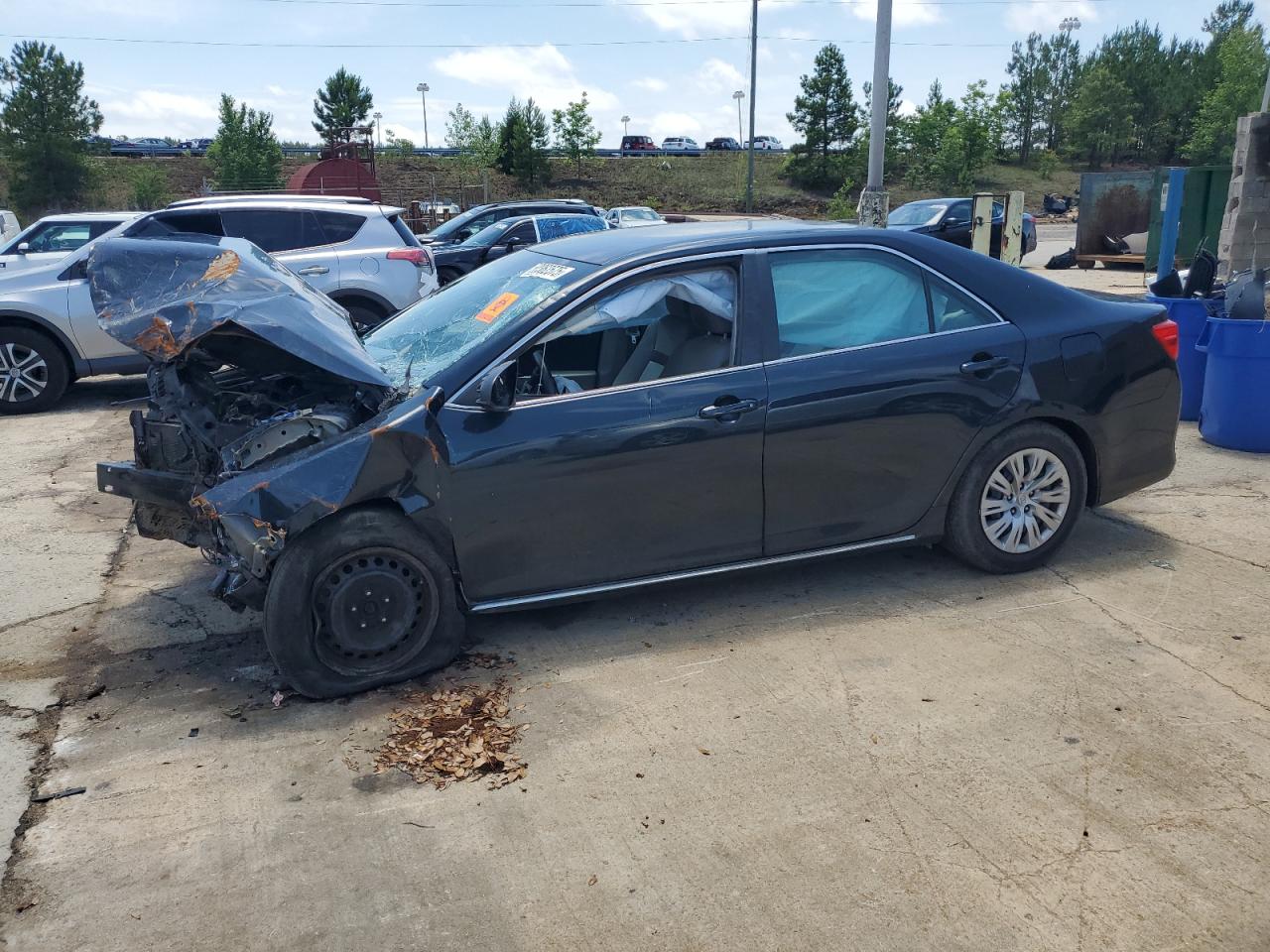 TOYOTA CAMRY L