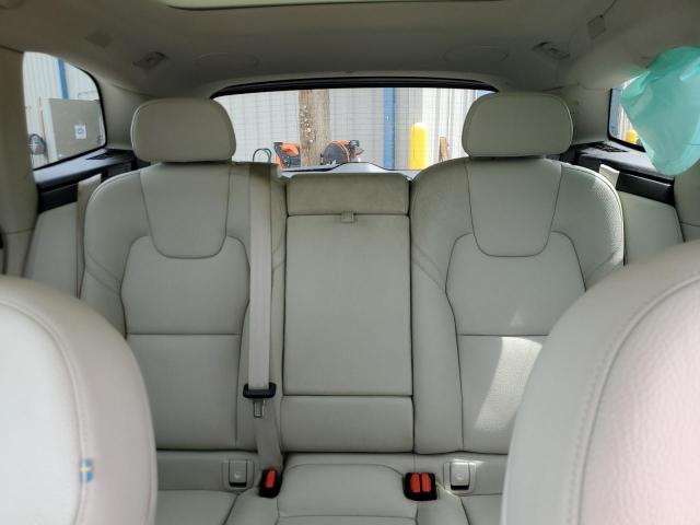 2022 VOLVO XC60 T8 RE YV4H60DZ2N1070057