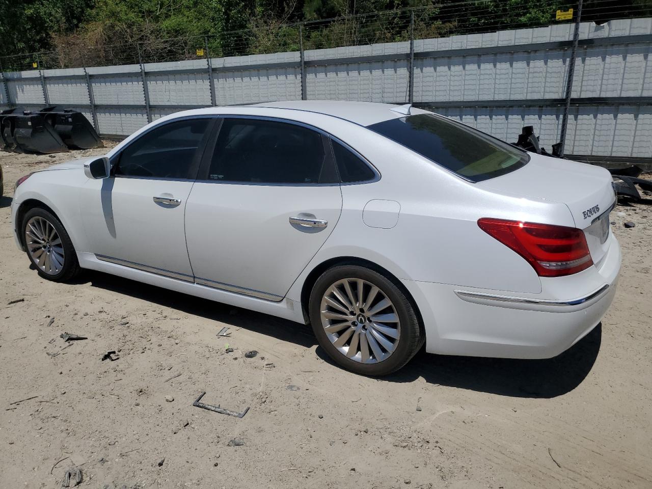 HYUNDAI EQUUS SIGNATURE