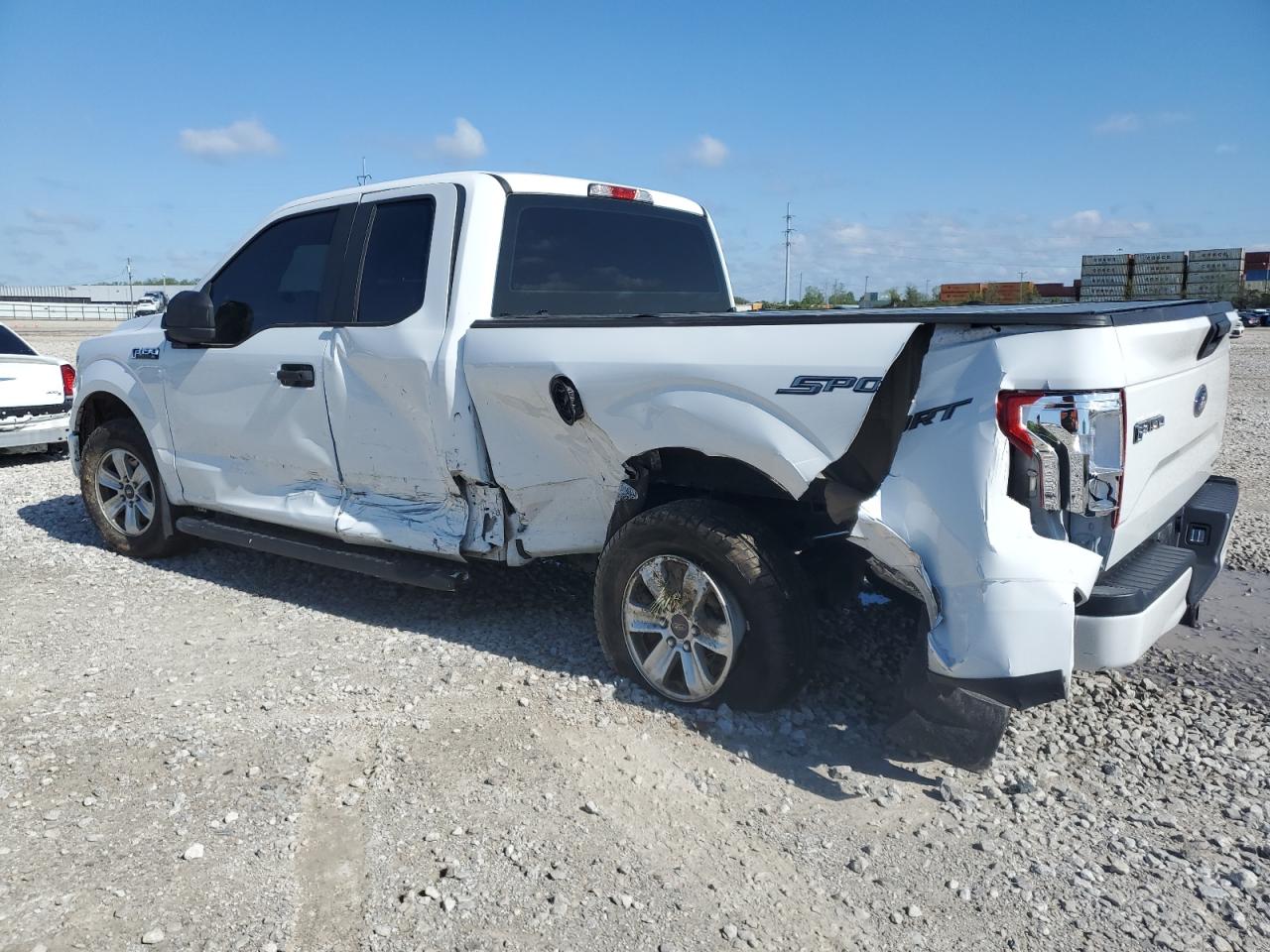 Lot #3311464263 2016 FORD F150 SUPER