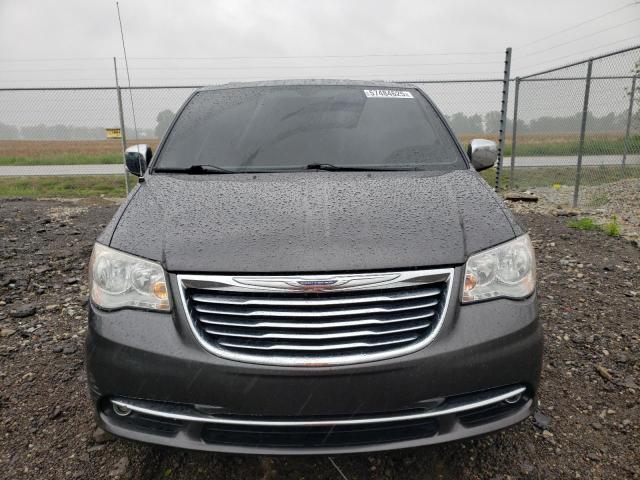 2015 CHRYSLER TOWN & COU - 2C4RC1CG8FR610076