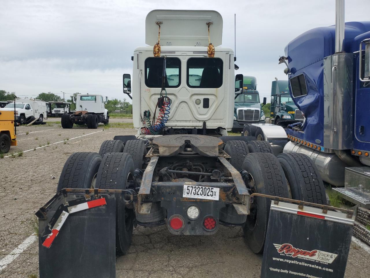 Lot #3290225225 2012 FREIGHTLINER CASCADIA 1