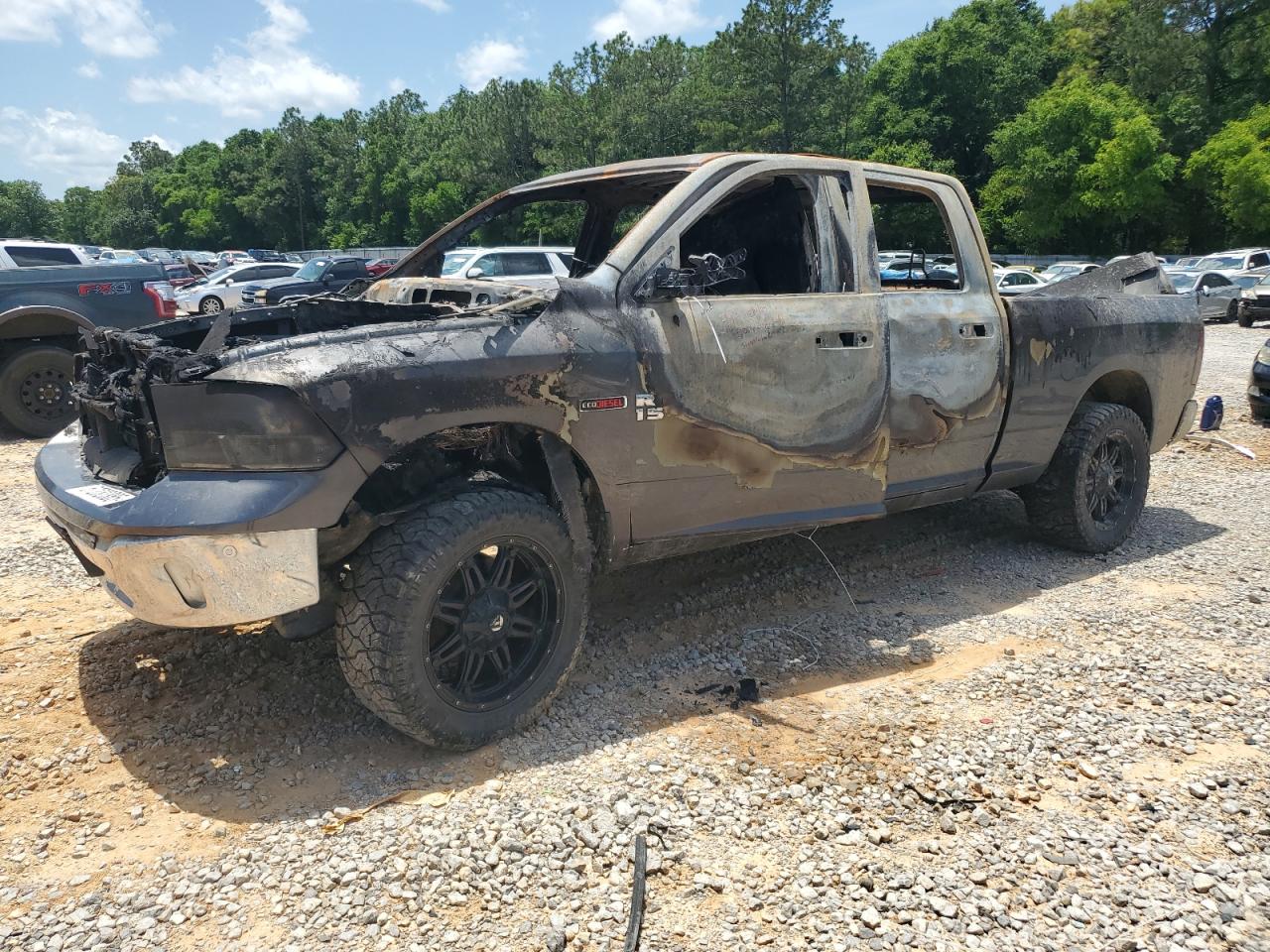 RAM 1500 SLT