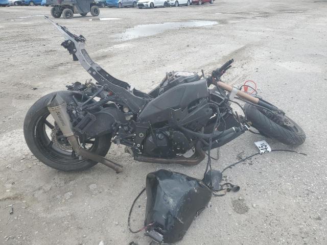 KAWASAKI ZX1000 E