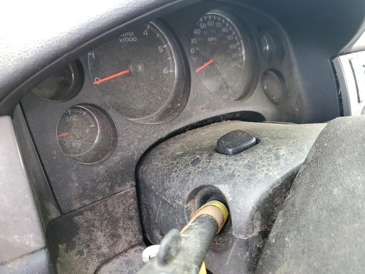 CHEVROLET TAHOE C1500 LS