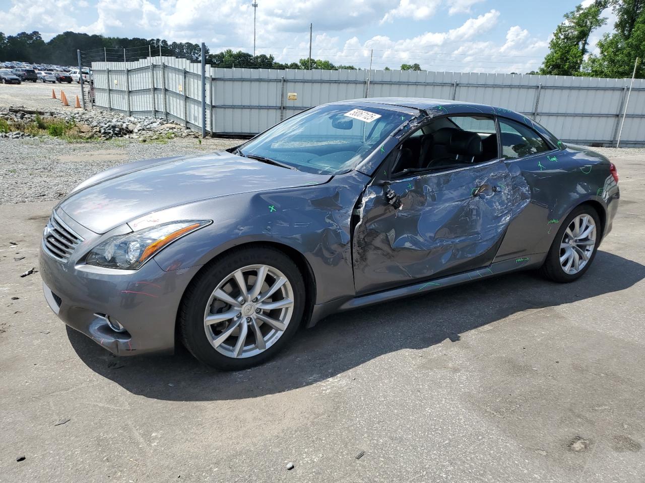INFINITI Q60 BASE