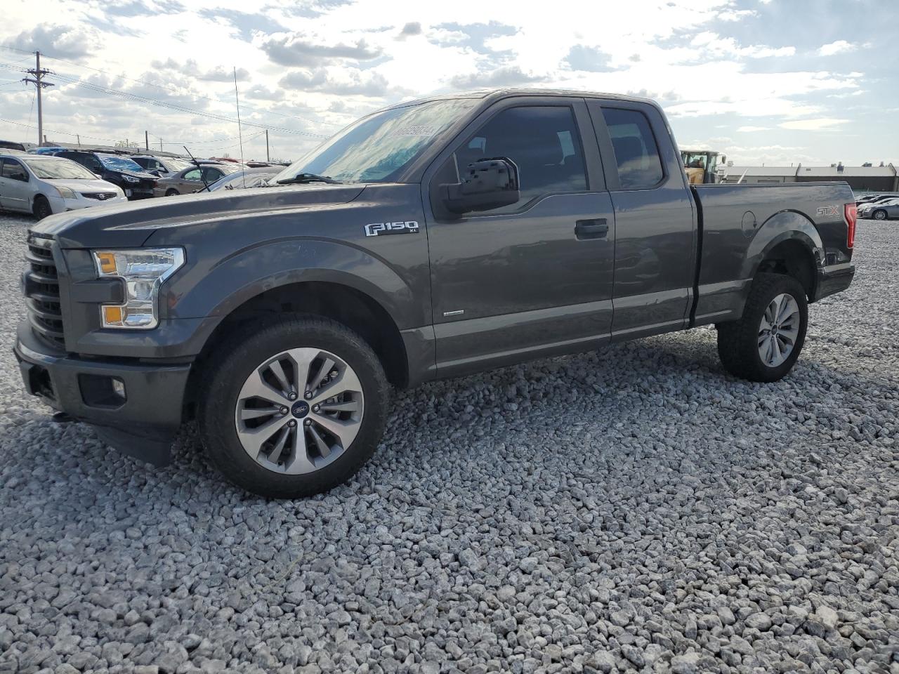 FORD F-150 SUPER CAB
