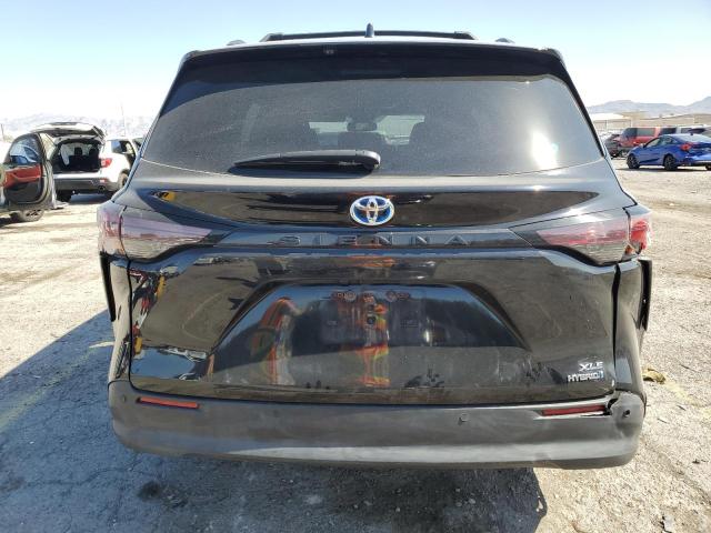 2024 TOYOTA SIENNA XLE - 5TDJRKEC6RS204692