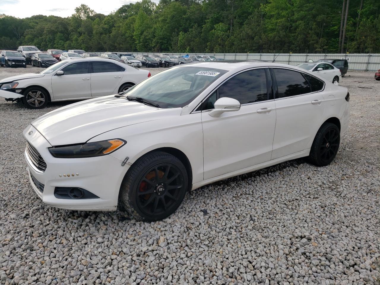 FORD FUSION SE