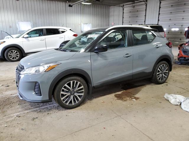 NISSAN KICKS SV