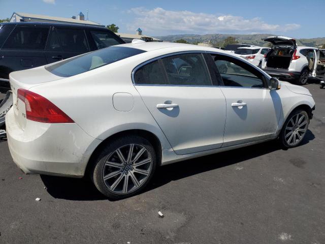 Vin: yv126mfb9f2299566, lot: 54777005, volvo s60 premier 20153