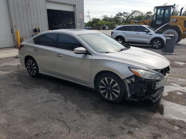 Vin: 1n4al3ap6jc175030, lot: 55968195, nissan altima 2.5 20184