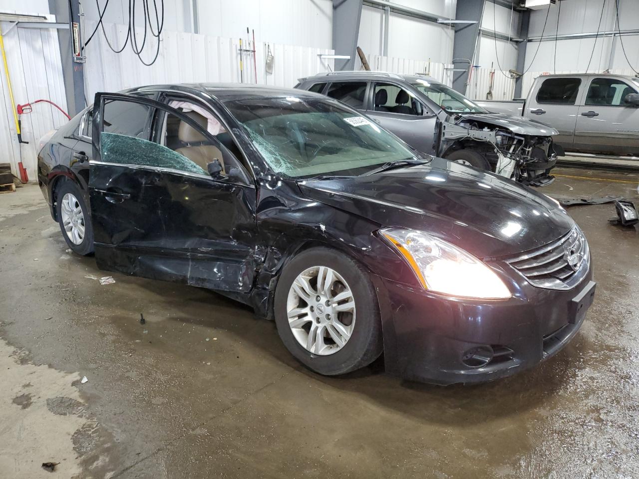 NISSAN ALTIMA BASE