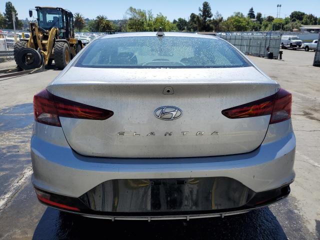 2020 HYUNDAI ELANTRA SE - 5NPD84LF1LH628397