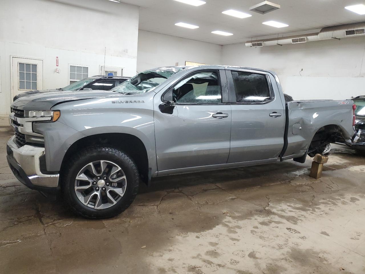 CHEVROLET SILVERADO K1500 LT