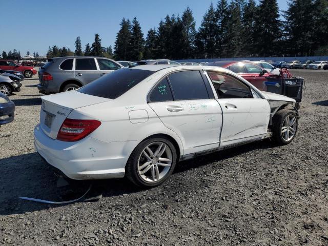 Vin: wddgf8abxdr285938, lot: 54439105, mercedes-benz c-class 300 4matic 20133