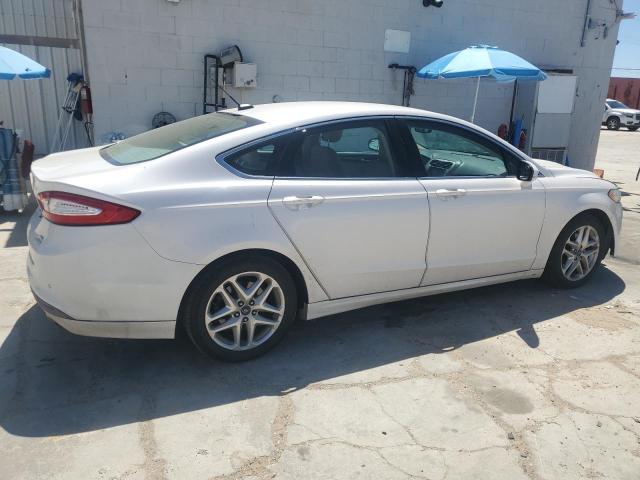 Vin: 3fa6p0hr1dr303924, lot: 57523805, ford fusion se 20133