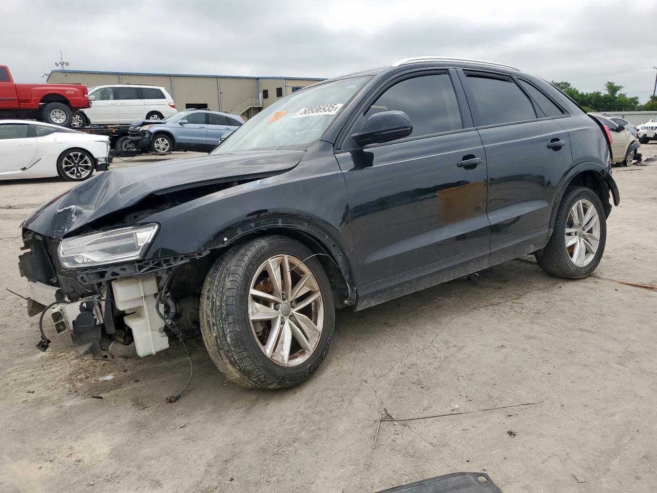 AUDI Q3 PREMIUM