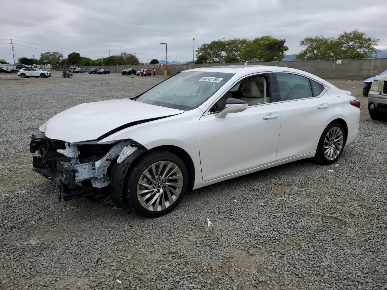 LEXUS ES 300H BASE
