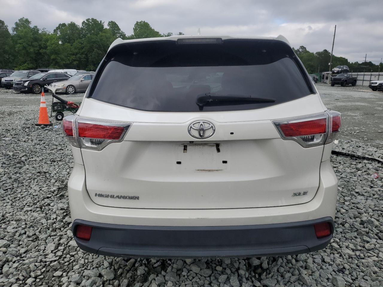 Toyota Highlander 2015
