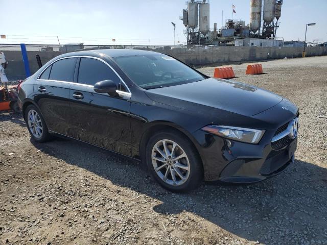 Vin: wdd3g4eb0kw025478, lot: 55933275, mercedes-benz a-class 220 20194