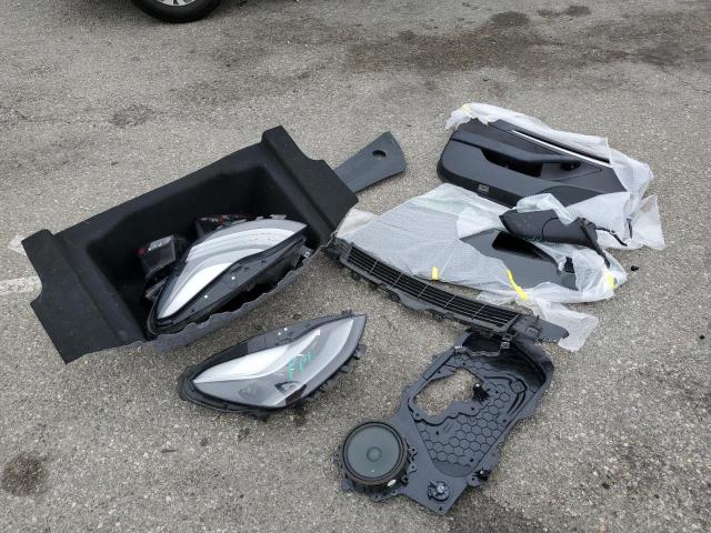 2021 TESLA MODEL 3 5YJ3E1EB5MF003076