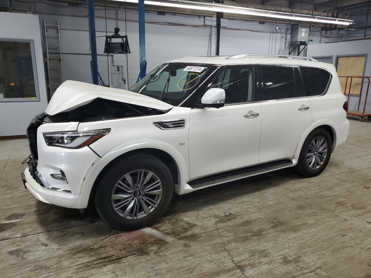INFINITI QX80 LUXE