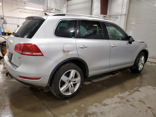 Vin: wvgek9bp2cd008074, lot: 57880385, volkswagen touareg v6 tdi 20123
