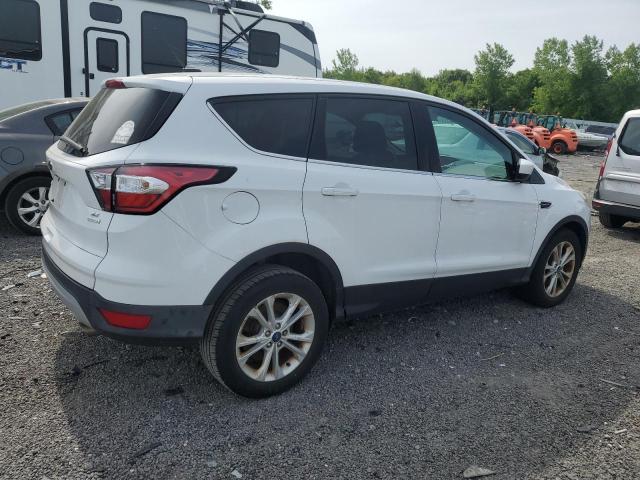 Vin: 1fmcu0gd3hud32556, lot: 58641045, ford escape se 20173