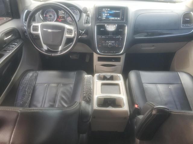 2016 CHRYSLER TOWN & COU - 2C4RC1BG6GR230849