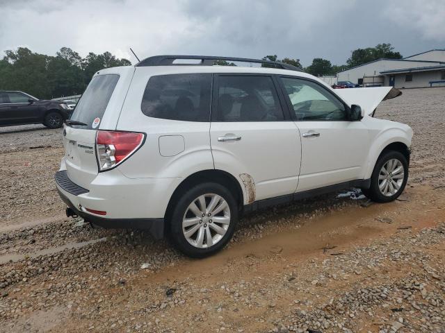 Vin: jf2shadc0dh418059, lot: 57860745, subaru forester 2.5x premium 20133