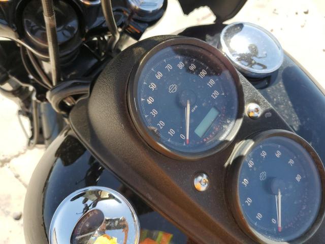 2017 HARLEY-DAVIDSON FXDLS 1HD1GS818HC321169