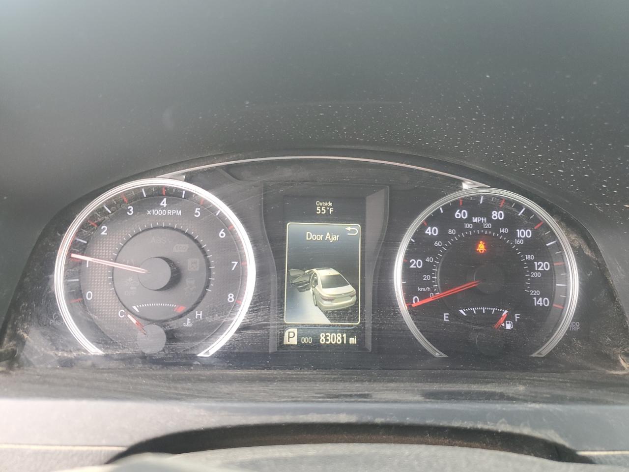 Toyota Camry le 2015