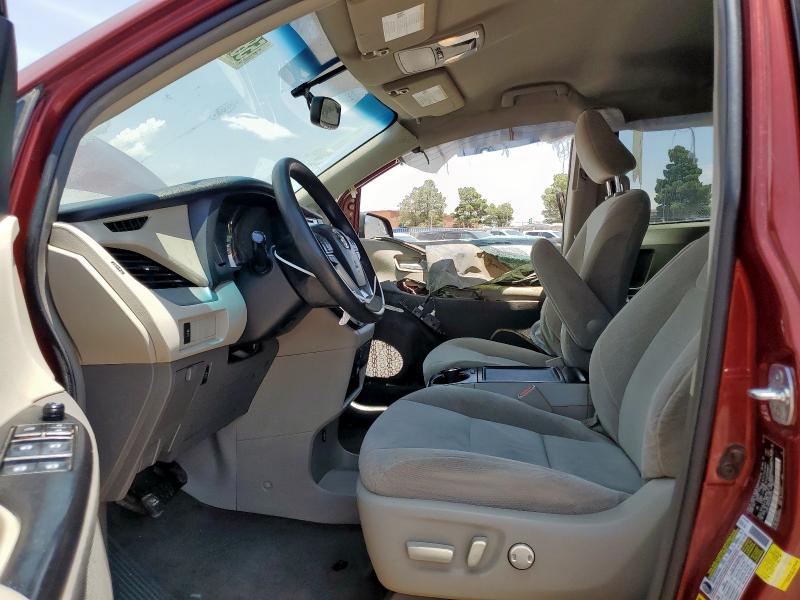 2017 TOYOTA SIENNA LE 5TDKZ3DC4HS853532