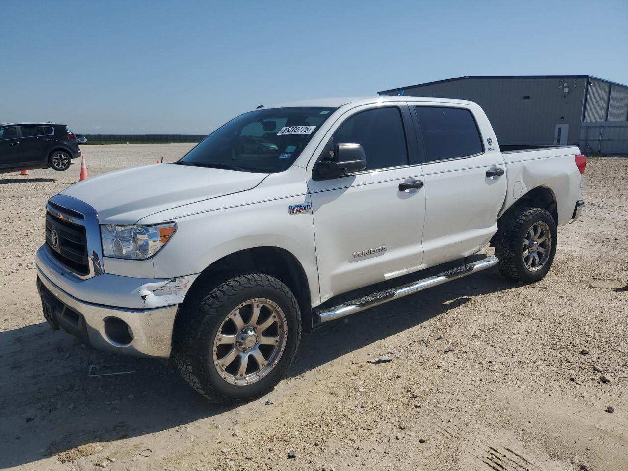 TOYOTA TUNDRA CREWMAX SR5