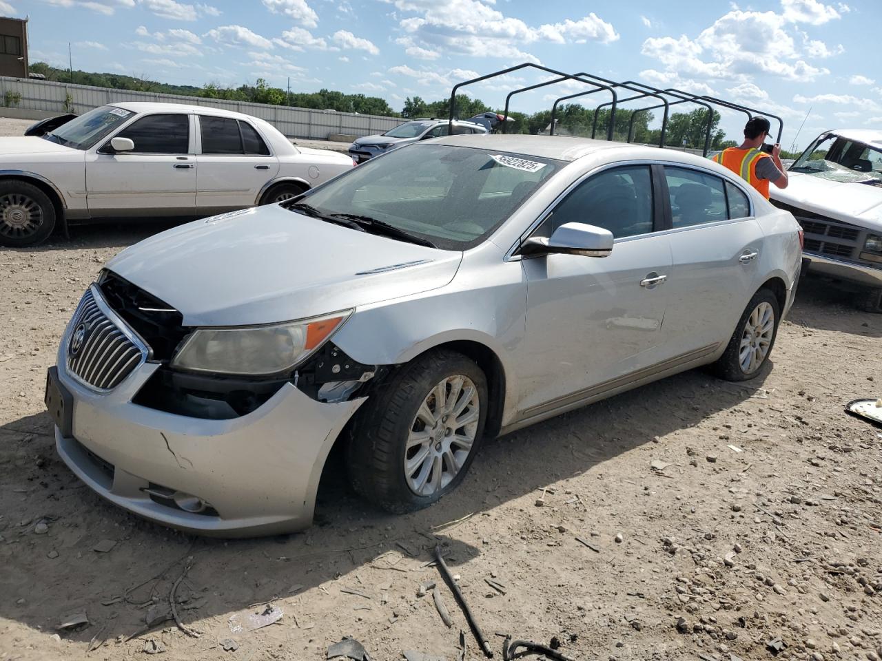 BUICK LACROSSE