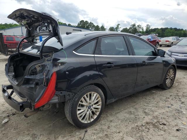 Vin: 1fadp3j27jl294744, lot: 57827055, ford focus titanium 20183