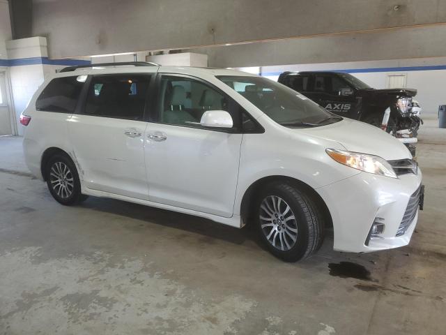 2018 TOYOTA SIENNA XLE - 5TDYZ3DC3JS933081