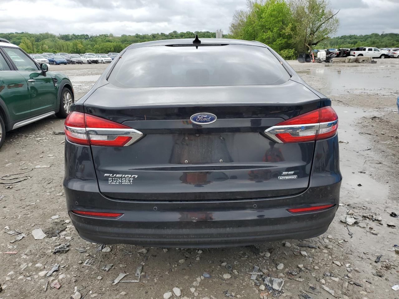 Ford Fusion se 2020