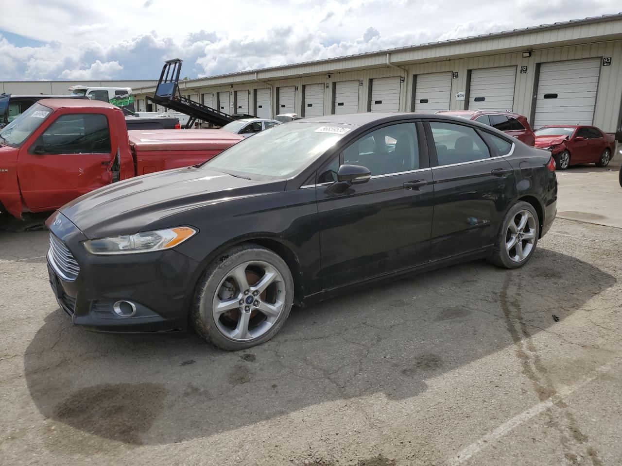 FORD FUSION SE