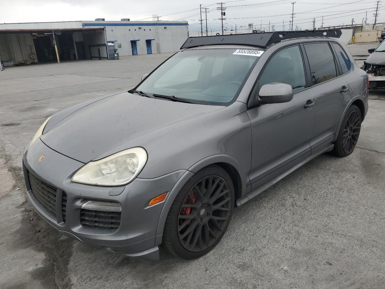PORSCHE CAYENNE GTS