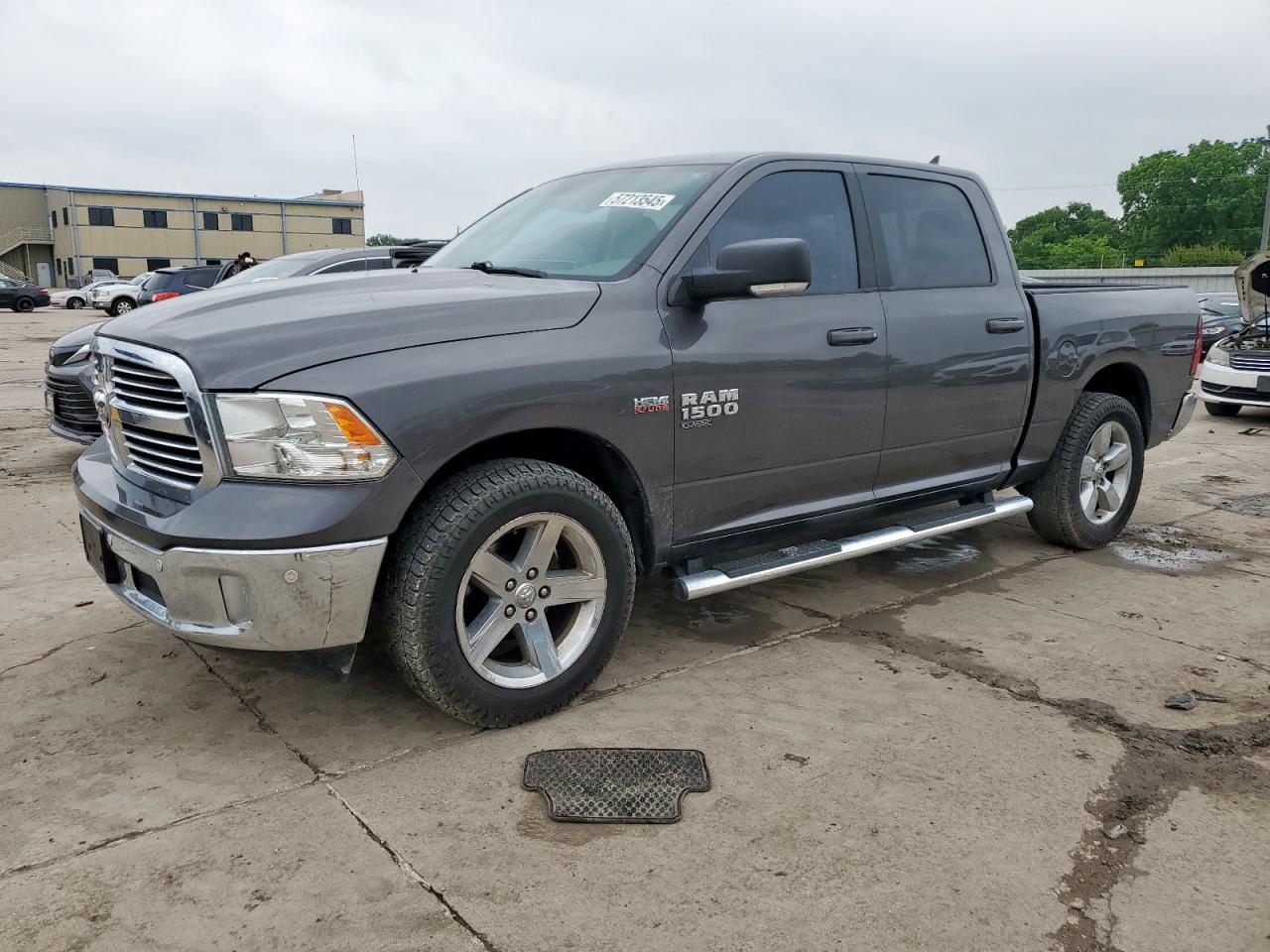 RAM 1500 SLT
