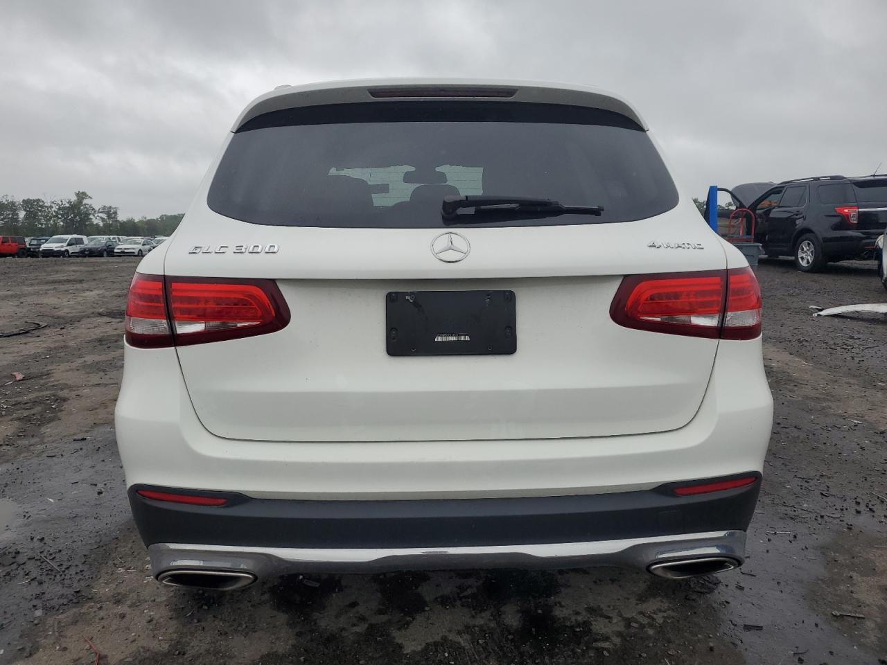 MERCEDES-BENZ GLC-CLASS 300 4MATIC