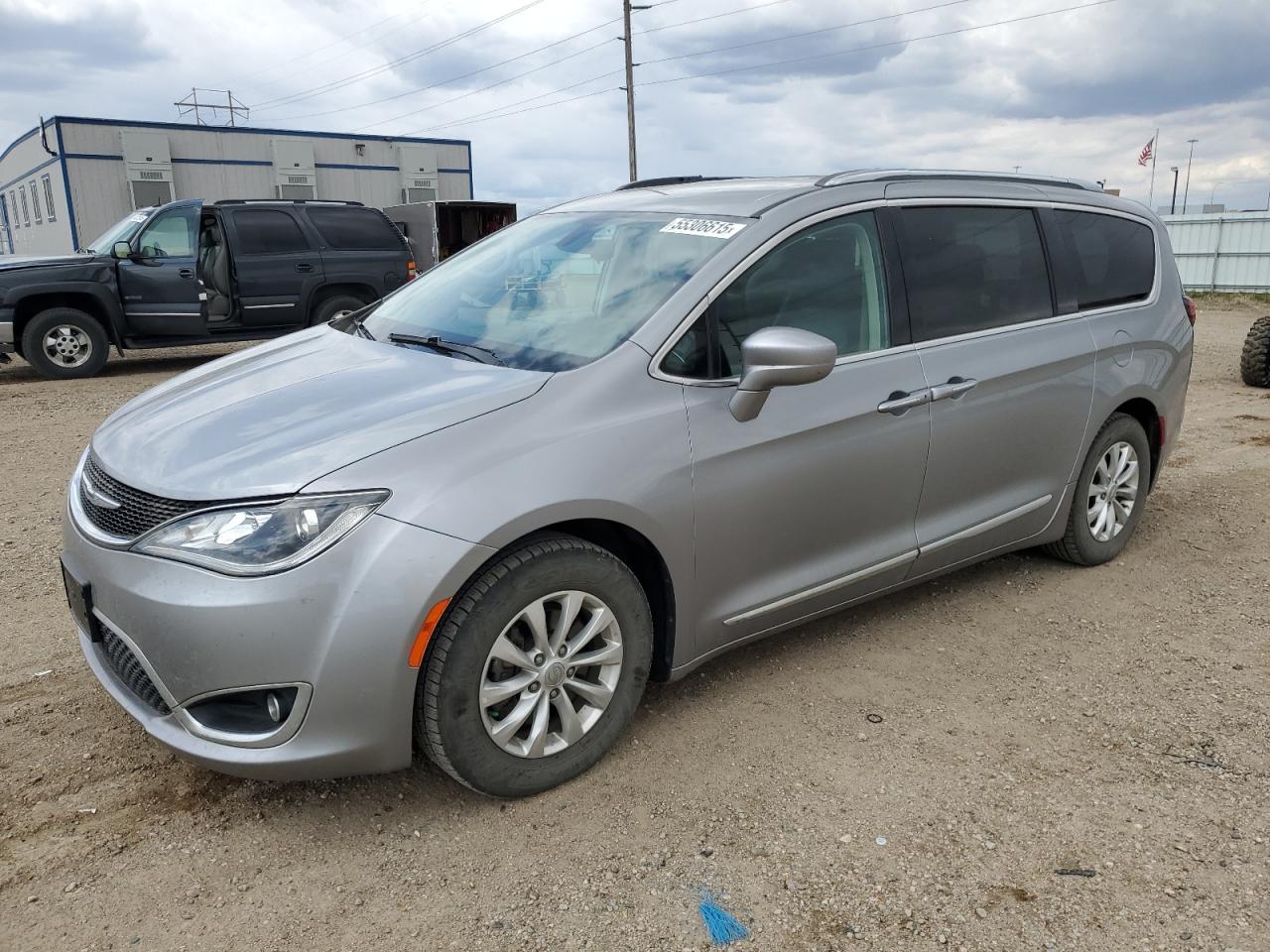 CHRYSLER PACIFICA TOURING L